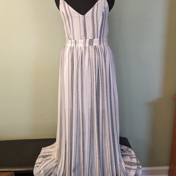 Striped Maxi Dress - Picture 4 of 11